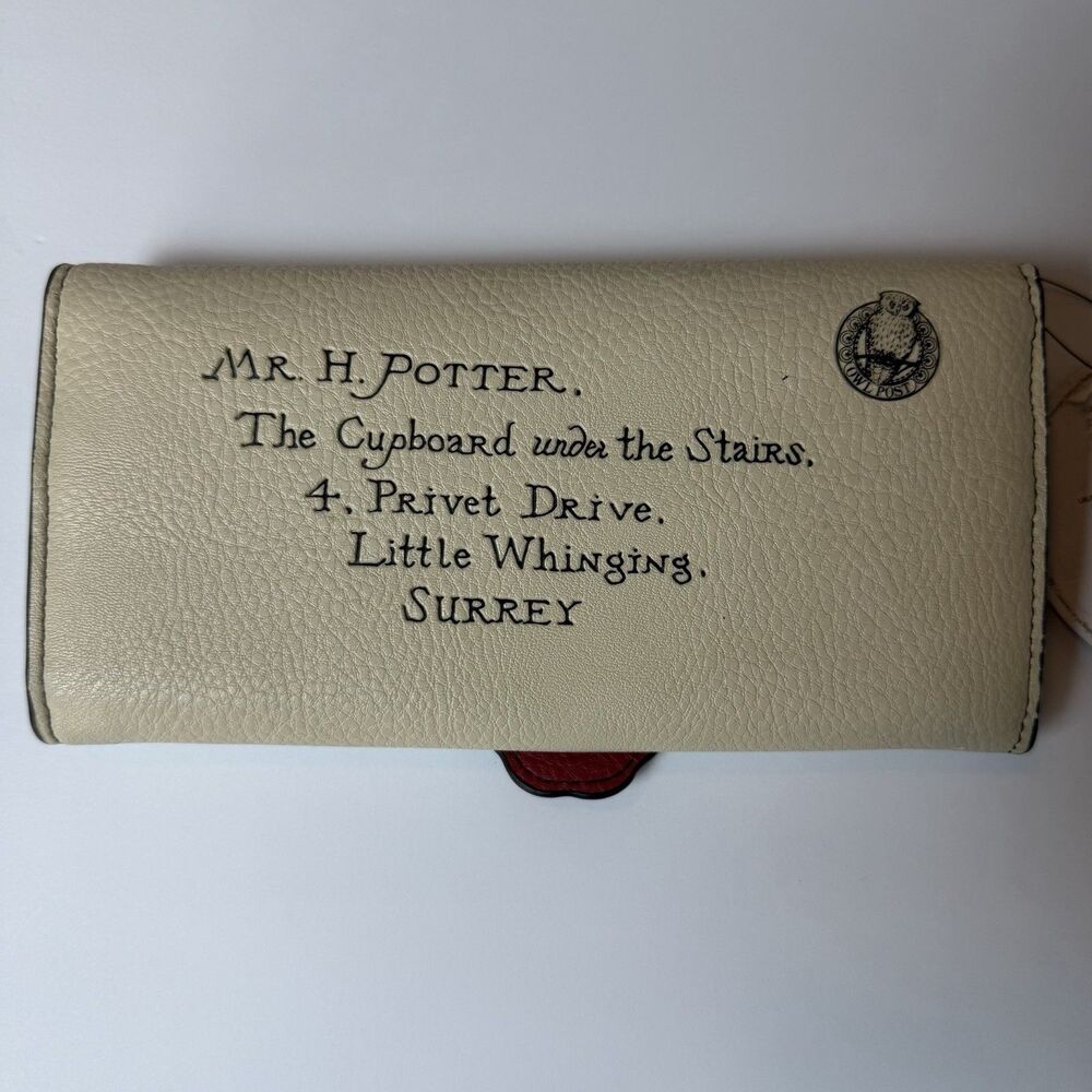 Harry Potter Hogwarts Letter Acceptance Wallet Purse NWT Groovy UK Wizarding - Picture 2 of 10